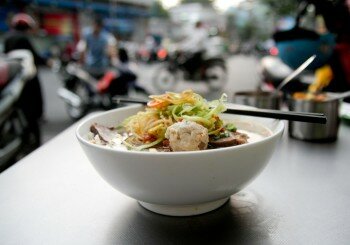 SAIGON STREET FOOD